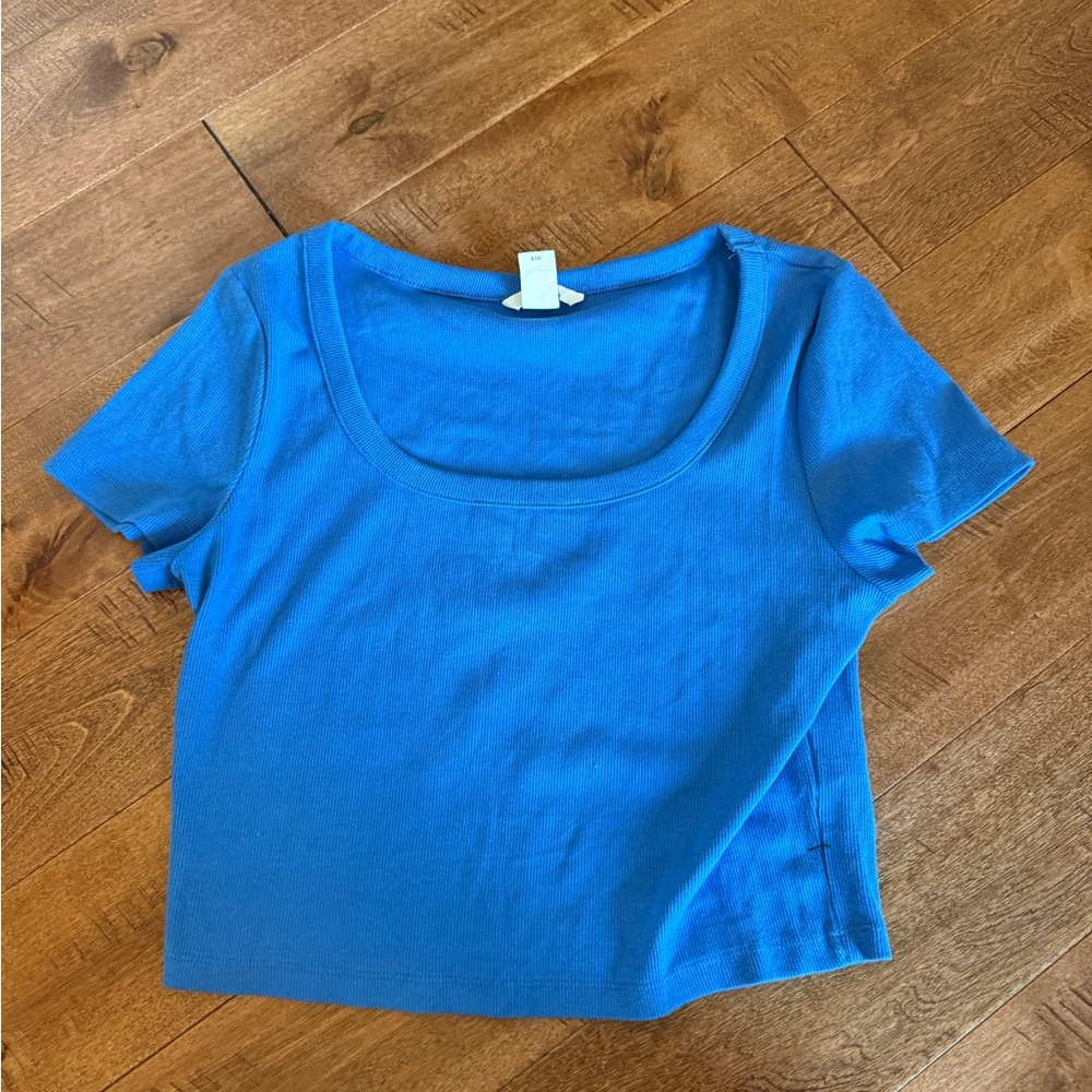 H&M Vibrant Blue Short Sleeve Tee